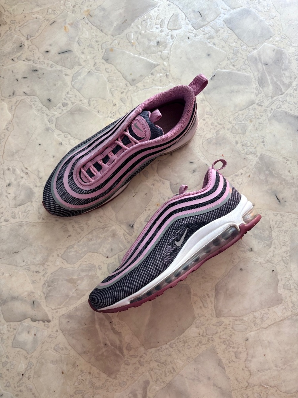 Nike Air Max 97 Ultra 17 Sneakers – Pink & Gray (7Y / 8.5 Women’s)